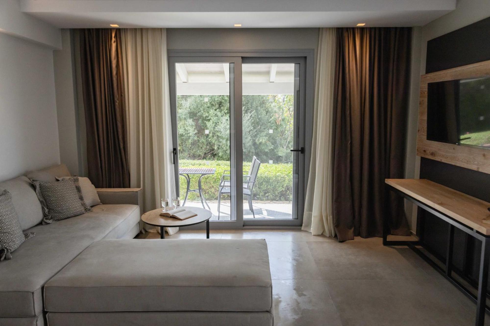 Movenpick Resort Agios Nikolaos Sivota Экстерьер фото